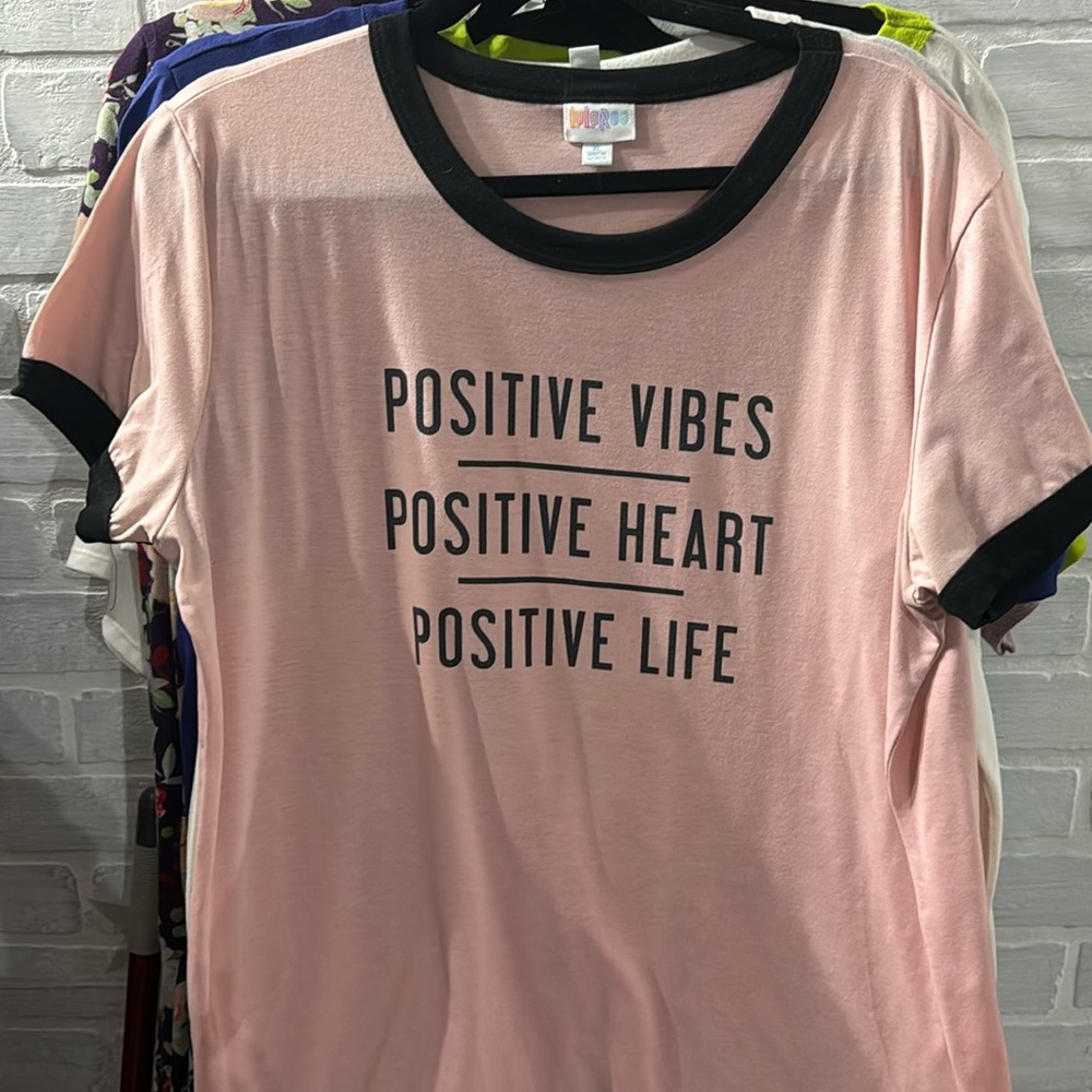 LuLaRoe Liv T